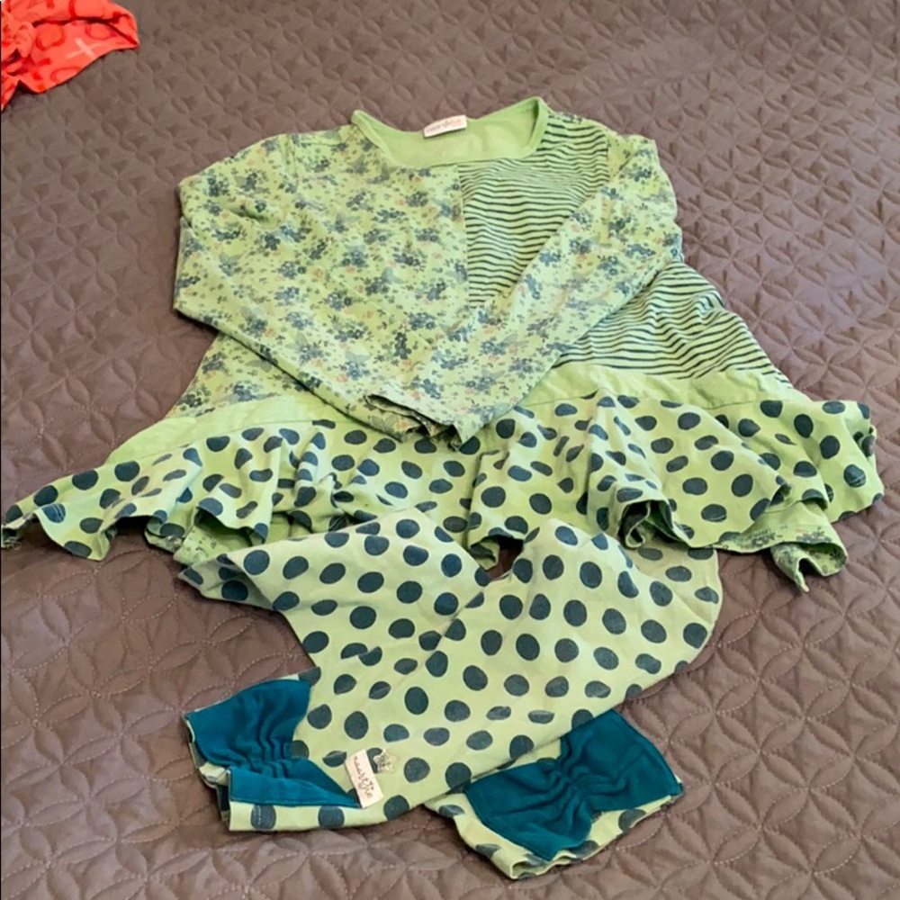2 piece Naartjie outfit size 9 years